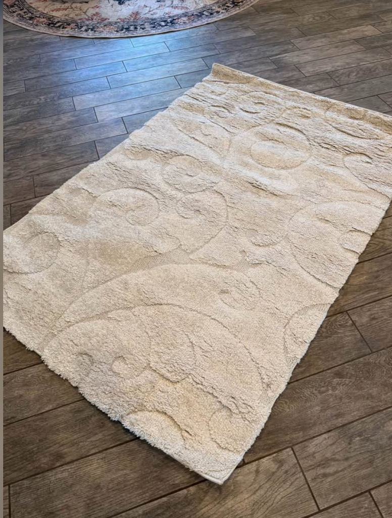 4x6 Shag Cream Rug